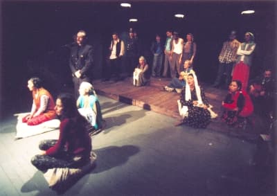 <font face="verdana,geneva" size="2">Murtaza, <font color="#cc0000">2003-2004</font> sezonunda 11.T&uuml;rkan Kahraman Kaptan &Ouml;zel &Ouml;d&uuml;lleri&rsquo;nde <font color="#cc0000">''en başarılı yapım''</font> &ouml;d&uuml;l&uuml;n&uuml;n yanında, 2006-2007 sezonunda ilki d&uuml;zenlenen İsmail Hakkı D&uuml;mb&uuml;ll&uuml; &ouml;d&uuml;llerinde <font color="#cc0000">''en başarılı y&ouml;netmen''</font> ve <font color="#cc0000">''en başarılı yapım''</font> &ouml;d&uuml;llerine layık g&ouml;r&uuml;ld&uuml;. </font>