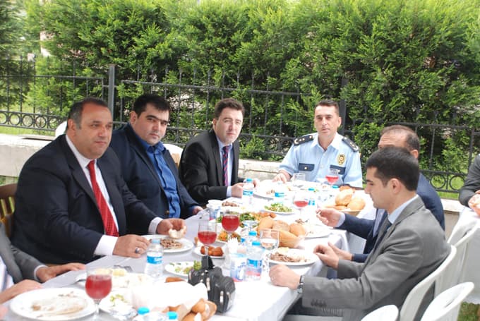 Sapanca İlçe Emniyet Müdürlüğü Yemek Düzenledi