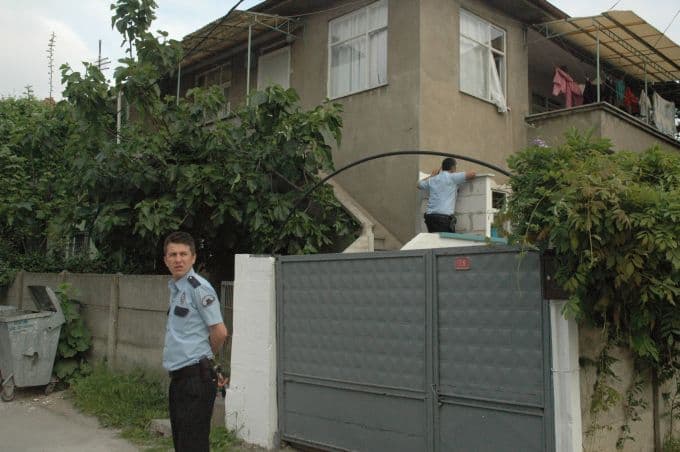 Yabancı uyruklu kadın intihar etmek istedi