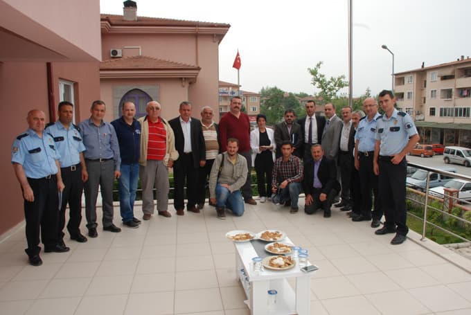 Sapanca Emniyet Müdürlüğü muhtarlarla buluştu