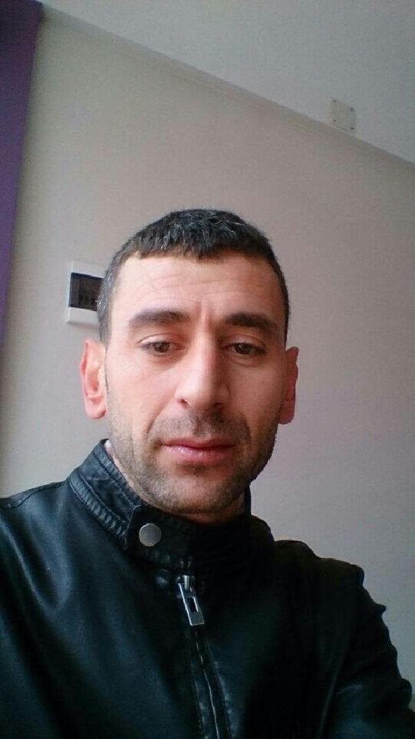 Hendek'te feci trafik kazası: 1 ölü, 4 yaralı