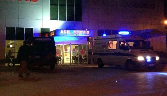 Akyazı'da dört aylık hamile kadın intihar etti
