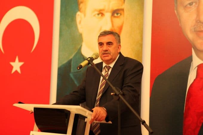 Bakan Eroğlu Sakarya'da STK temsilcileriyle buluştu