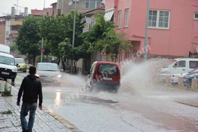 Yağmur yağdı, böyle oldu
