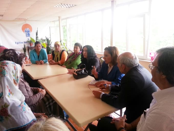 MHP, çarpıcı açıklamalar ve göndermeler yaptı