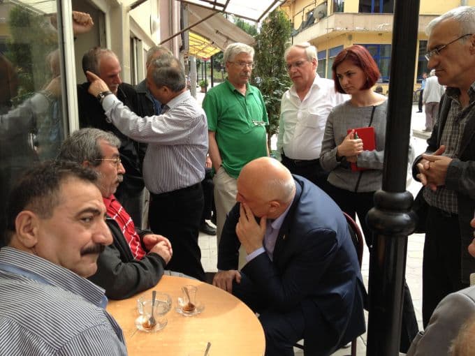 Milletvekili Özkoç, Serdivan'da sorunları dinledi