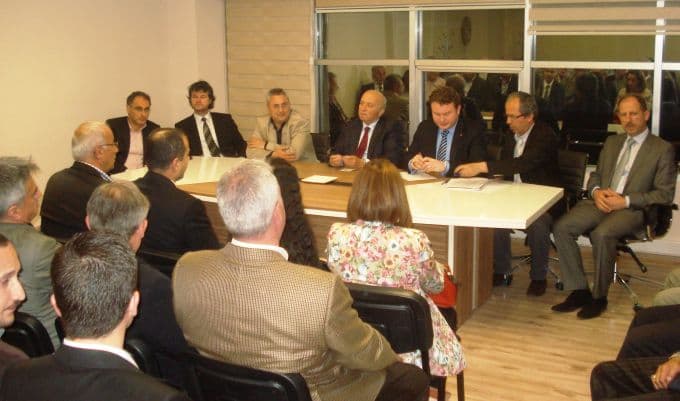 Kutluata, "Seçimler AKP ile MHP arasında geçecek"