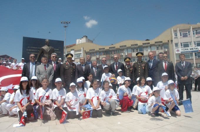 19 Mayıs Sakarya'da coşkuyla kutlandı