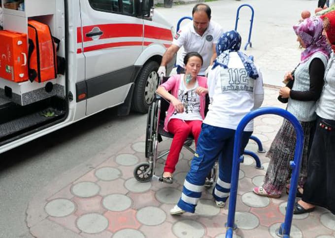 Polisin biber gazı eğitimi öğrencileri hastanelik etti