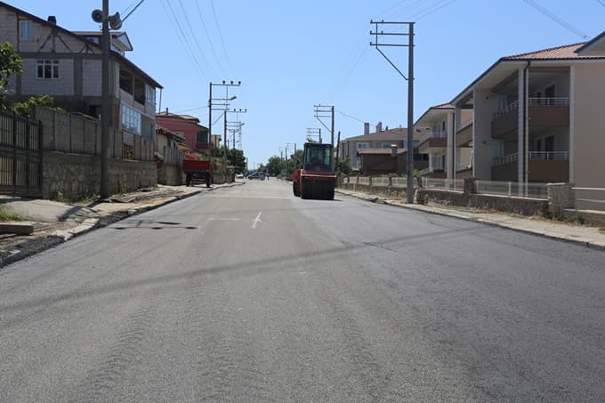 Serdivan'da asfalt çalışmaları başladı