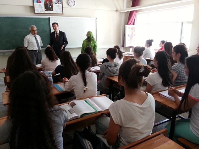 Hasan Ali Çelik öğrencilerle buluştu
