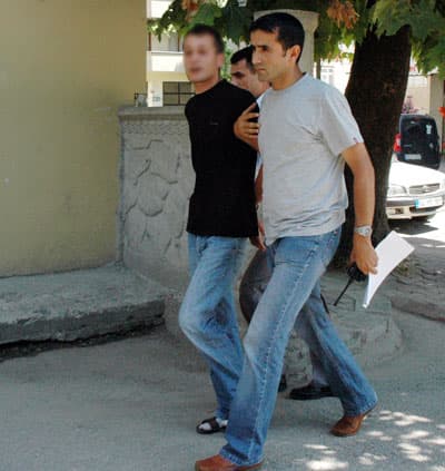 Rögar Kapağı Hırsızları Adliyeye Sevk Edildi