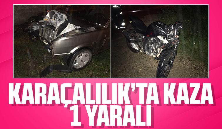 Akyazı'da otomobile çarpışan motosiklet sürücü yaralandı
