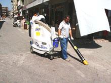 Akyazı Belediyesi Yeni Temizlik Makinası Aldı