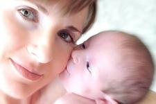 Anne sesi bebeğin stresini azaltıyor