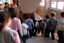 Kemalpaşa İlkokulu'nda 'İkaz Alarm Tatbikatı' yapıldı