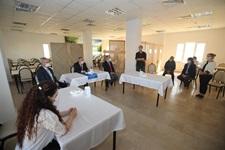 Vali Nayirden sağlık çalışanlarına moral ziyareti
