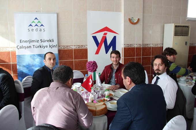 SEDAŞ Müdürleri Akyazı'da muhtarlarla buluştu SEDAŞ Müdürleri Akyazı'da muhtarlarla buluştu